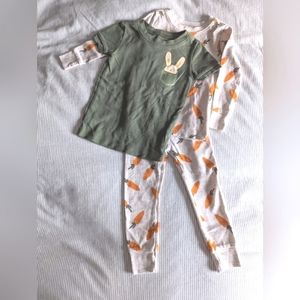 🥕🐰OLD NAVY 3-Piece Pajama Set